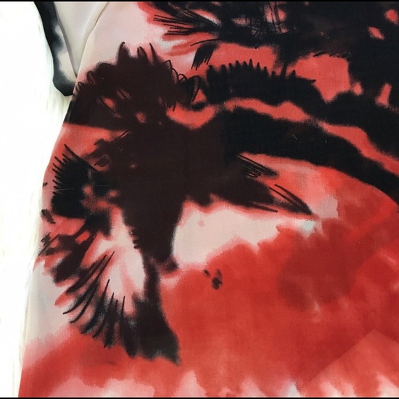 Red Top with Fire Pattern - Picture 4 of 4